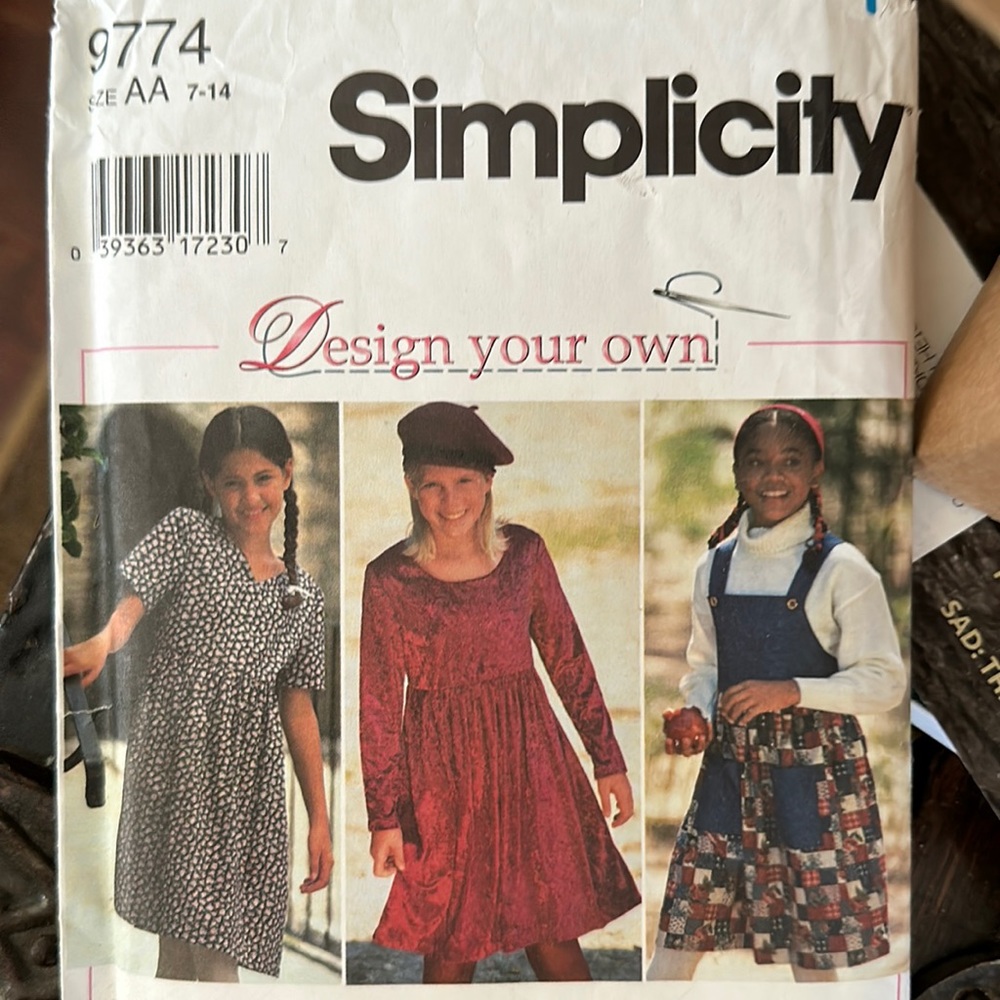 3/$15 or 5/$20 Simplicity dress essentials 7178 pattern